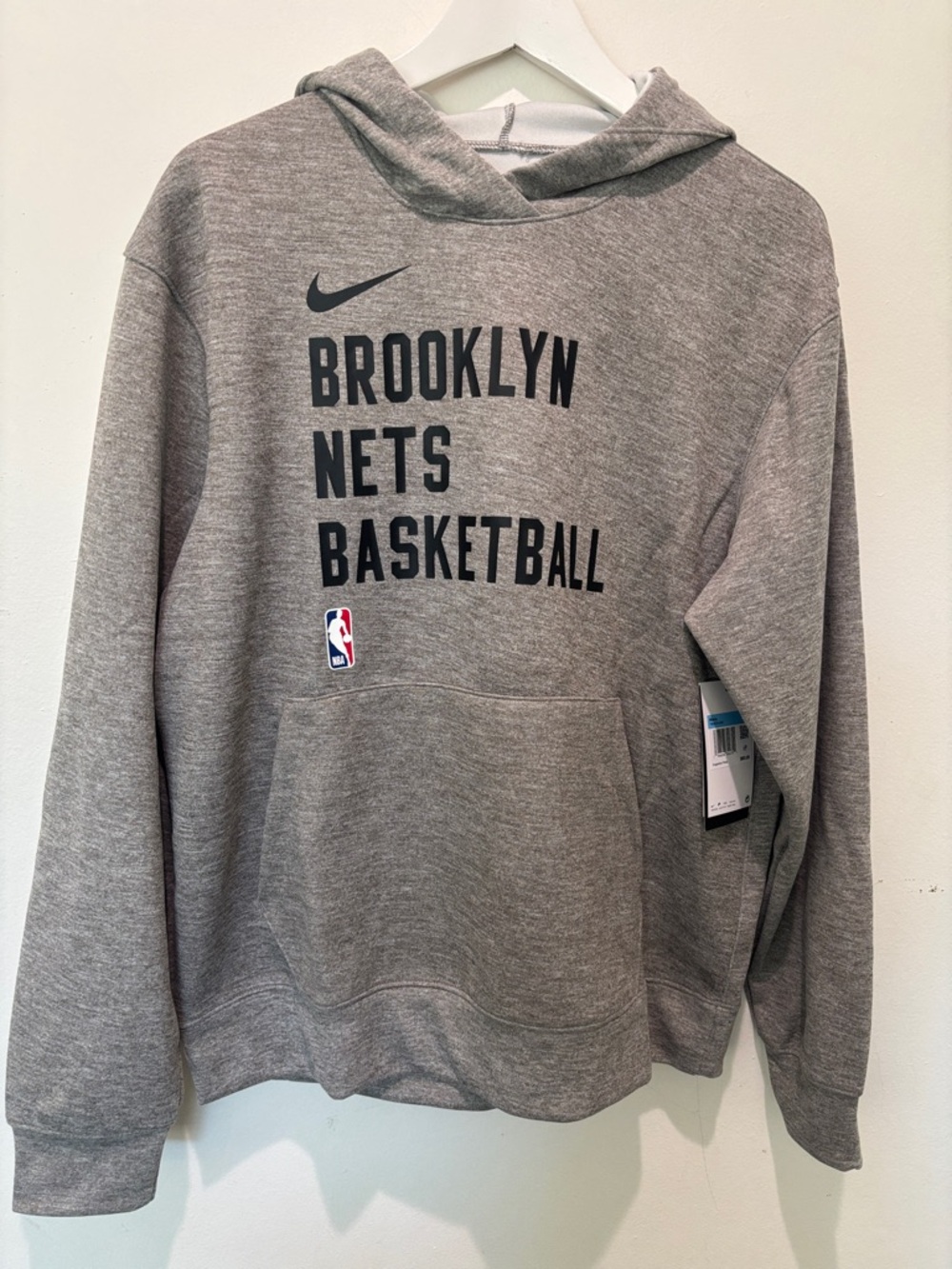NEW Nike Gray Brooklyn Nets Basketball Pullover Hoodie Size Medium